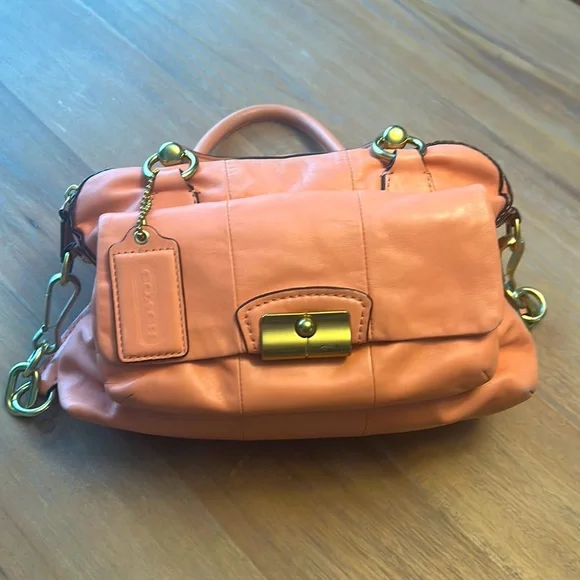 COACH KRISTEN Satchel Salmon purse - Picture 2 of 13